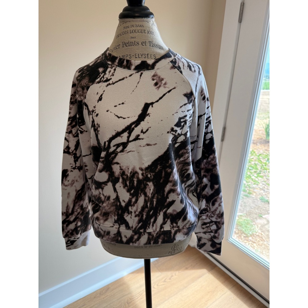 Zella Women's Marble Print Lightweight Pullover Long Sleeve Top